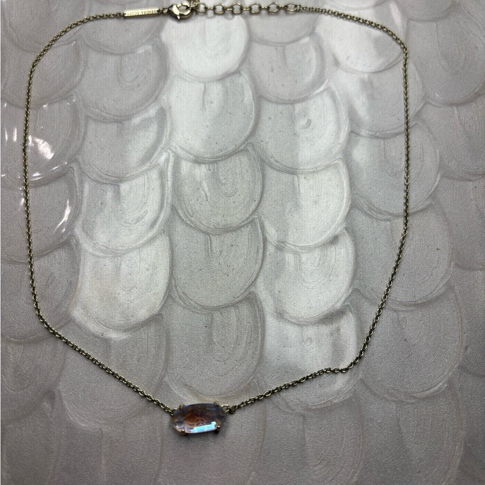 Kendra Scott Elegant Gold Necklace with Crystal Pendant